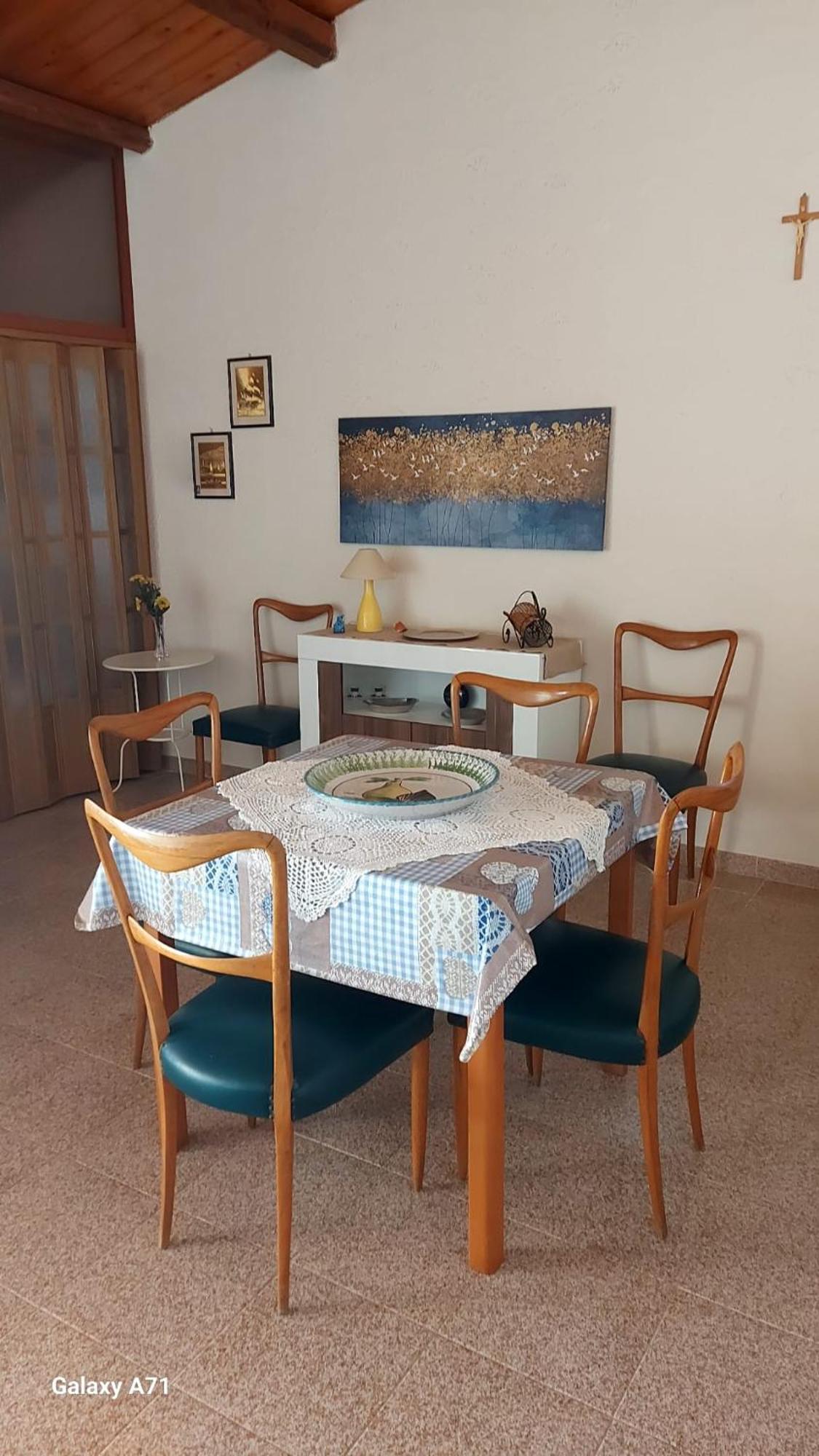 Casa Fronte Mare Puro Relax Villa Cava d'Aliga Bagian luar foto